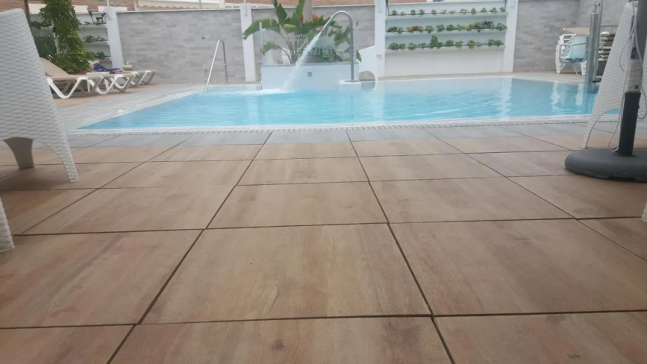 Apartamentos Ermita Plaza Nerja